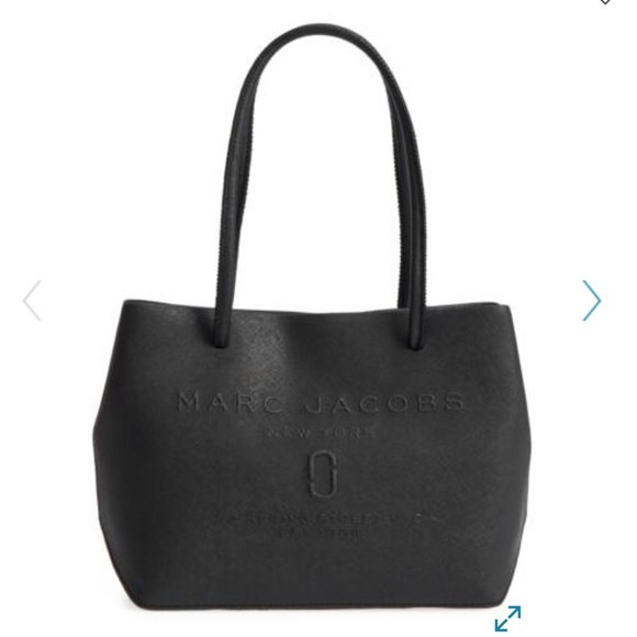 Marc Jacobs Handbags - Marc Jacobs Medium Black Leather Tote Bag Purse